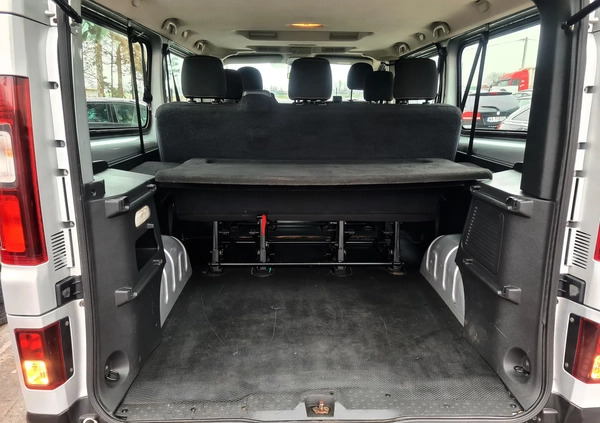 Renault Trafic cena 62999 przebieg: 235263, rok produkcji 2015 z Ogrodzieniec małe 466